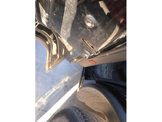 ELEVALUNAS TRASERO IZQUIERDO VOLKSWAGEN TOUAREG 2005