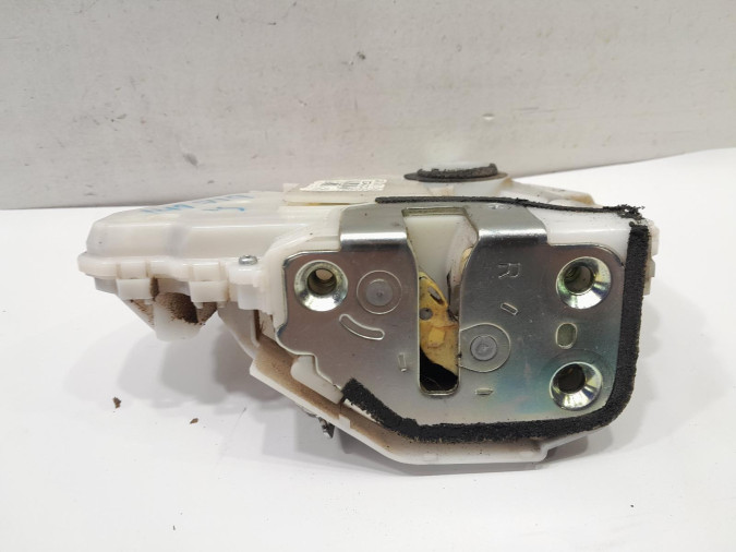 CERRADURA PUERTA DELANTERA DERECHA HONDA CIVIC 2008
