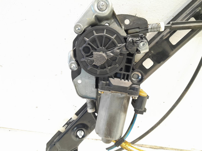 ELEVALUNAS DELANTERO IZQUIERDO RENAULT KANGOO 2000