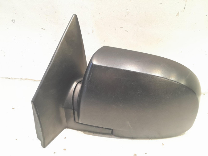 RETROVISOR IZQUIERDO KIA CARENS NEGRO SIN PINTAR 2005