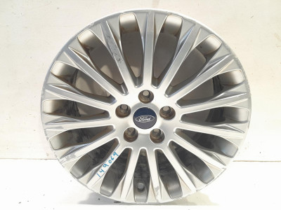 Llanta FORD FOCUS 2023