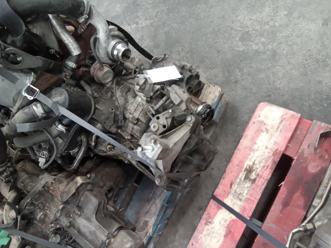 CAJA CAMBIOS FORD TRANSIT CONNECT 2009