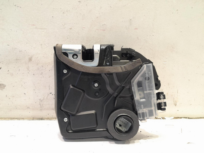 CERRADURA PUERTA TRASERA IZQUIERDA LEXUS UX 2022