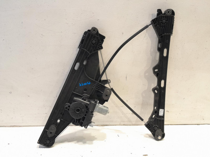ELEVALUNAS DELANTERO DERECHO PEUGEOT 2008 2022