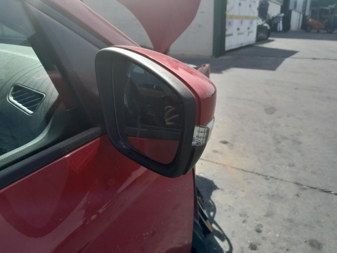 RETROVISOR DERECHO SKODA FABIA ROJO 2019