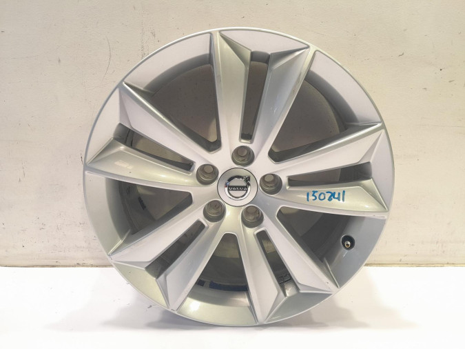 LLANTA SO VOLVO V60 2021