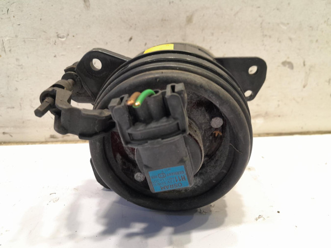 FARO ANTINIEBLA DELANTERO DERECHO MERCEDES C CLASS 2011