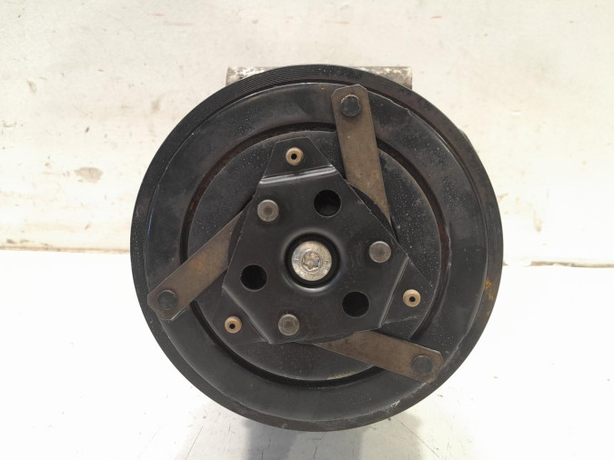 COMPRESOR AIRE ACONDICIONADO RENAULT MEGANE 2003