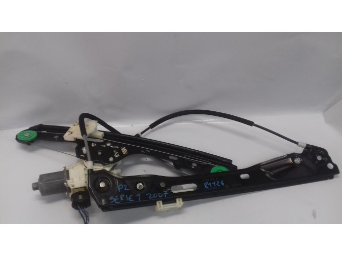 ELEVALUNAS DELANTERO DERECHO BMW SERIE 1 2007