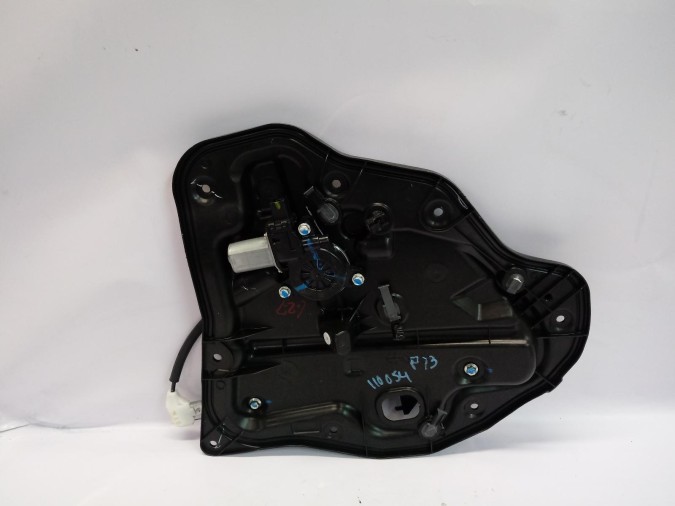 ELEVALUNAS TRASERO IZQUIERDO MAZDA 2 2016