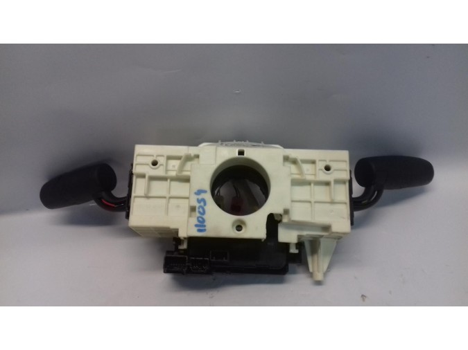Mando Multifunción MAZDA 2 2016