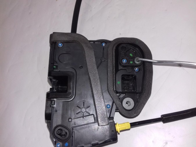 CERRADURA PUERTA TRASERA IZQUIERDA OPEL ASTRA 2016