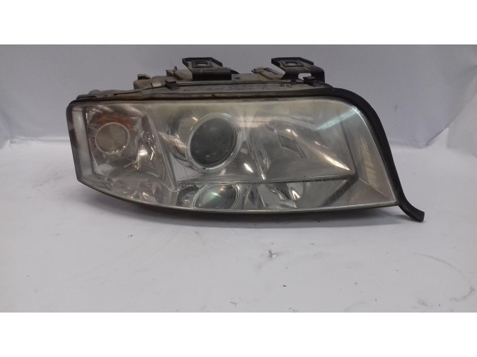 FARO DELANTERO DERECHO AUDI A1 2001