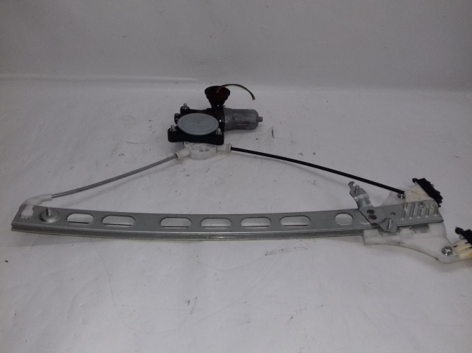 ELEVALUNAS DELANTERO DERECHO SUZUKI SWIFT 2016