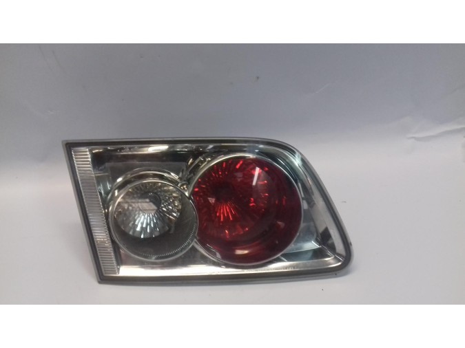 PILOTO TRASERO IZQUIERDO MAZDA 6 2003