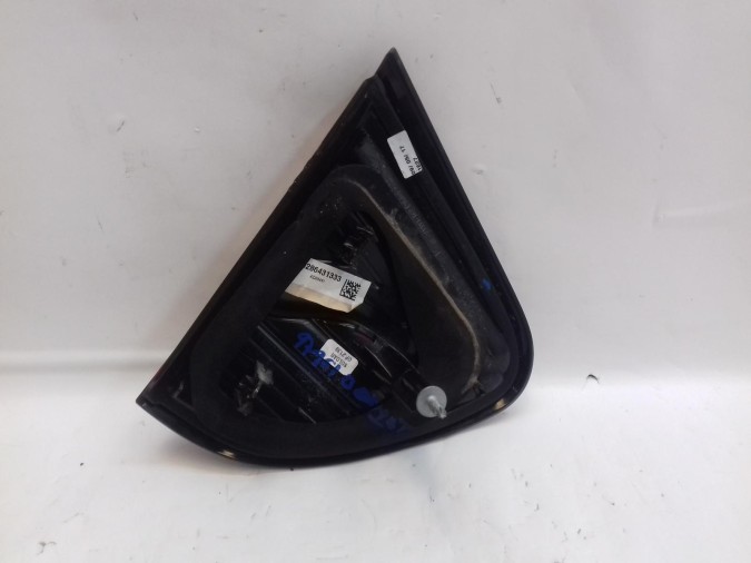 PILOTO TRASERO DERECHO INTERIOR PEUGEOT CAPTUR 2016