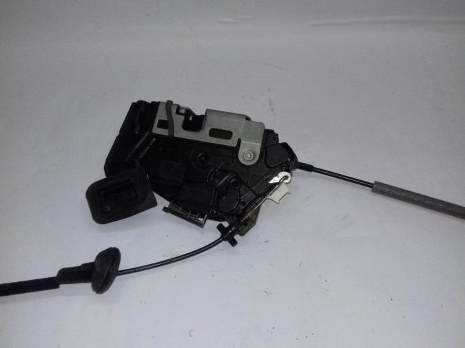 CERRADURA PUERTA DELANTERA DERECHA SEAT LEON 2019