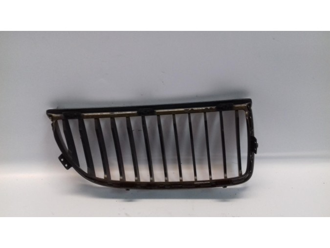 REJILLA DELANTERA IZQUIERDA BMW SERIE 3 2007