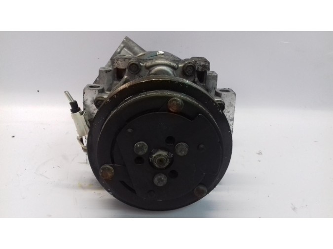 COMPRESOR AIRE ACONDICIONADO RENAULT CLIO 1998