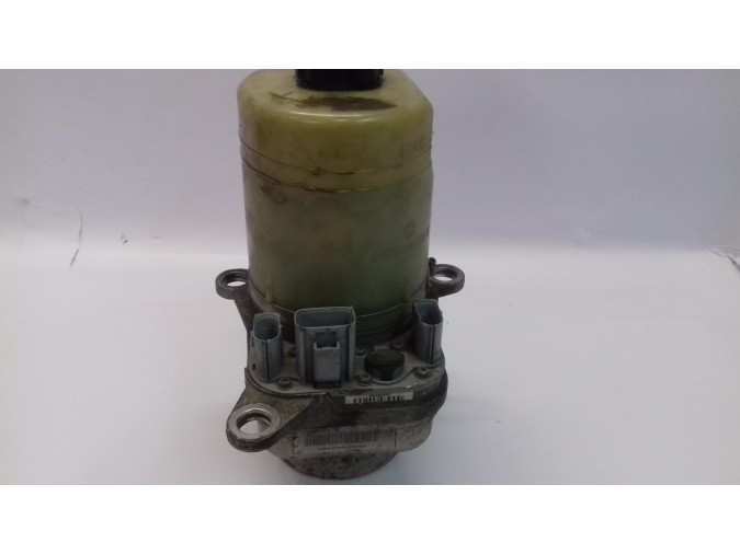 BOMBA SERVODIRECCION FORD FOCUS 2006