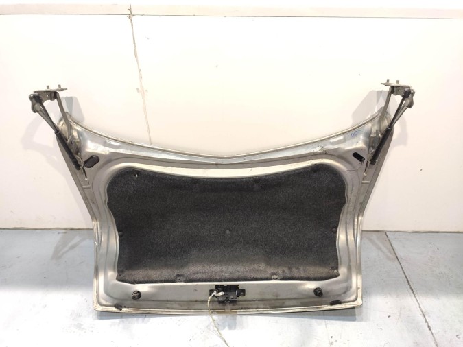 PORTON TRASERO RENAULT MEGANE 2004