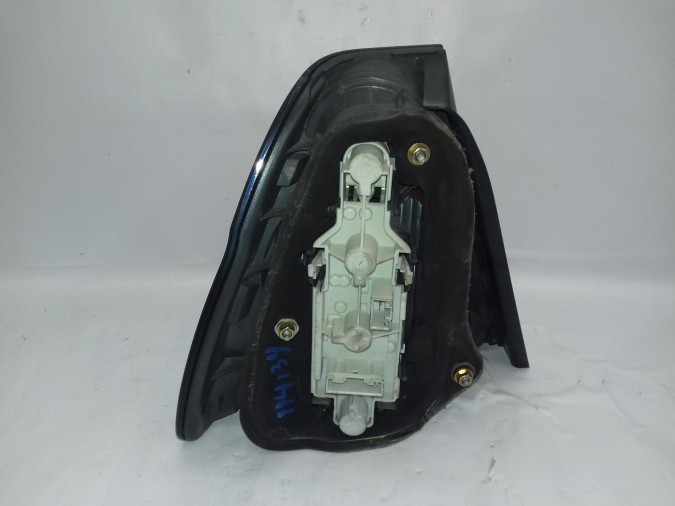 PILOTO TRASERO DERECHO BMW SERIE 3 2004