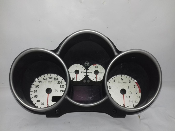 CUADRO INSTRUMENTOS ALFA ROMEO 147 2004