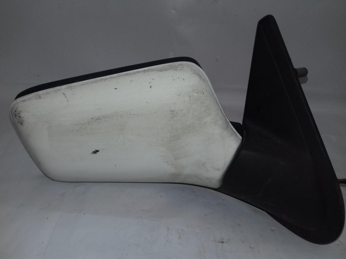 RETROVISOR DERECHO VOLKSWAGEN POLO 1995