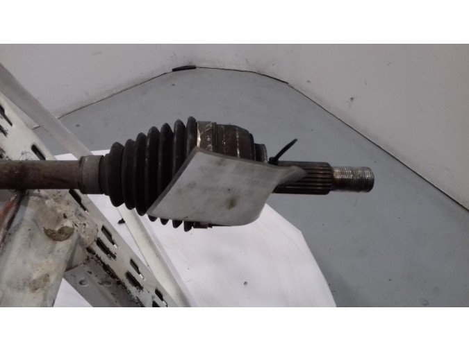 TRANSMISION DELANTERA DERECHA RENAULT CLIO 2014