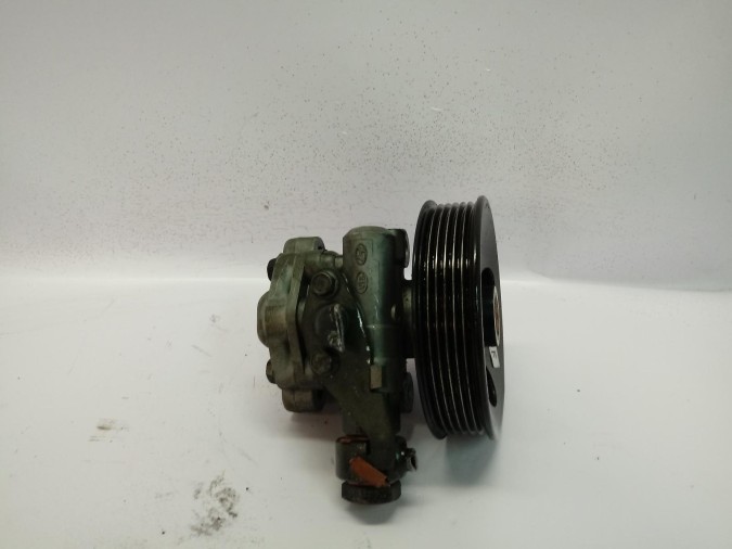 BOMBA SERVODIRECCION KIA CARENS 2004