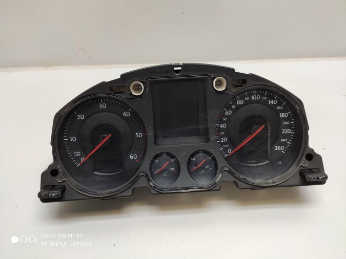 CUADRO INSTRUMENTOS VOLKSWAGEN PASSAT 39521