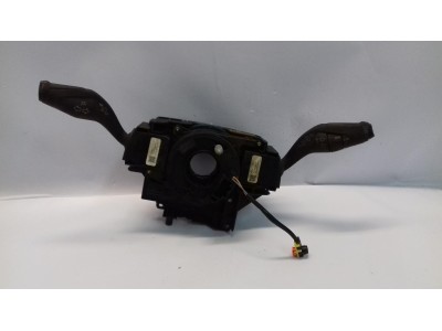 MANDO MULTIFUNCION FORD FOCUS 2018