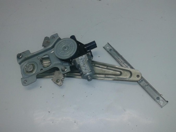 ELEVALUNAS TRASERO IZQUIERDO HONDA INSIGHT 2009