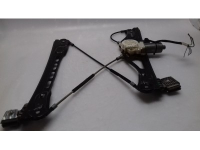 ELEVALUNAS DELANTERO DERECHO MERCEDES CLASE E 2003
