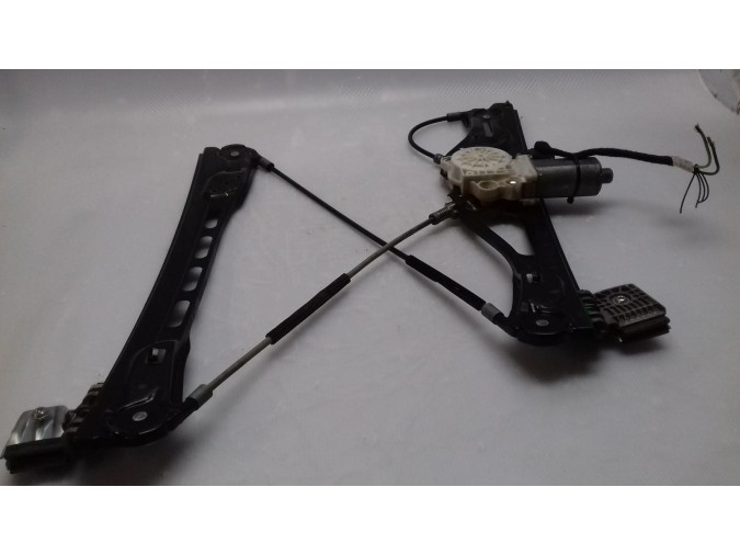 ELEVALUNAS DELANTERO DERECHO MERCEDES CLASE E 2003