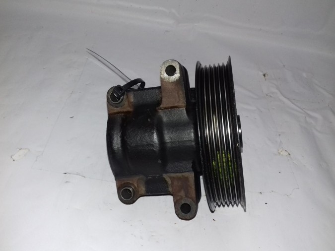BOMBA SERVODIRECCION FORD FOCUS 2001