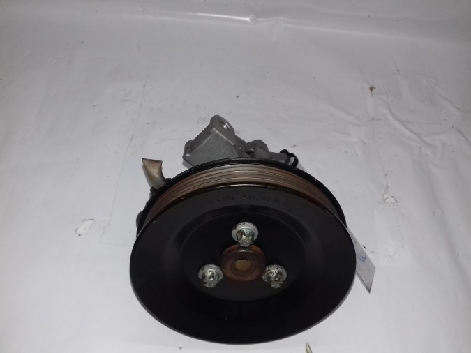 BOMBA SERVODIRECCION MERCEDES VITO 2000