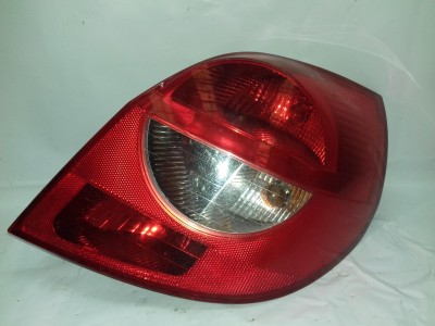 PILOTO TRASERO DERECHO RENAULT CLIO 2006