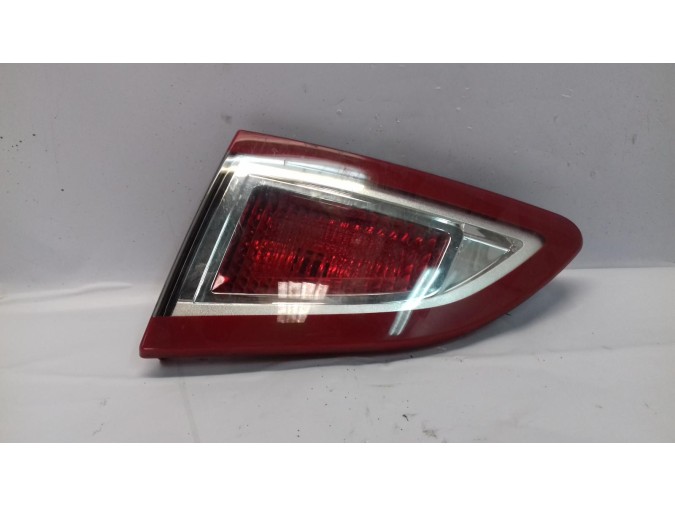 PILOTO TRASERO DERECHO INTERIOR RENAULT SCENIC 2011