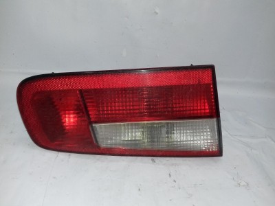 PILOTO TRASERO IZQUIERDO RENAULT LAGUNA 2002