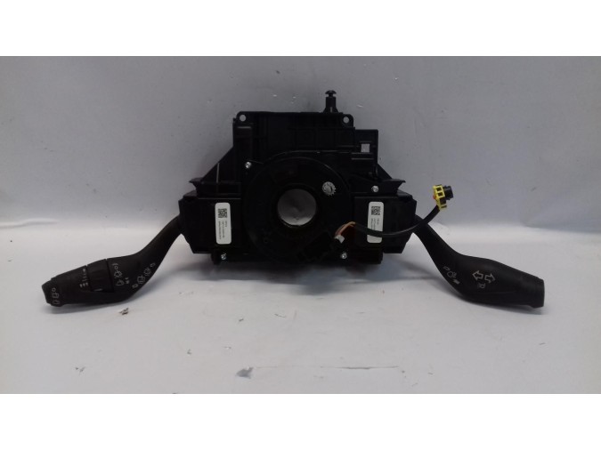 MANDO MULTIFUNCION FORD FOCUS 2015
