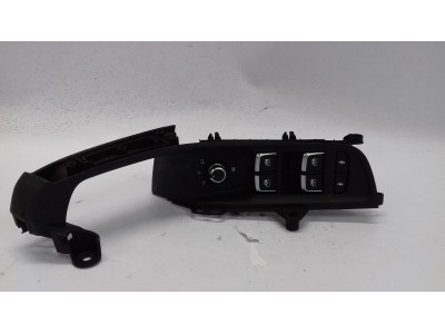 MANDO ELEVALUNAS DELANTERO IZQUIERDO AUDI A3 2019