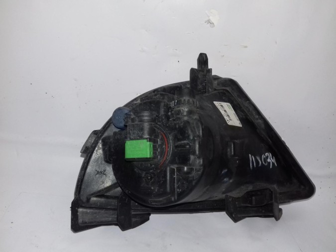 FARO ANTINIEBLA DELANTERO DERECHO FORD FIESTA 2005
