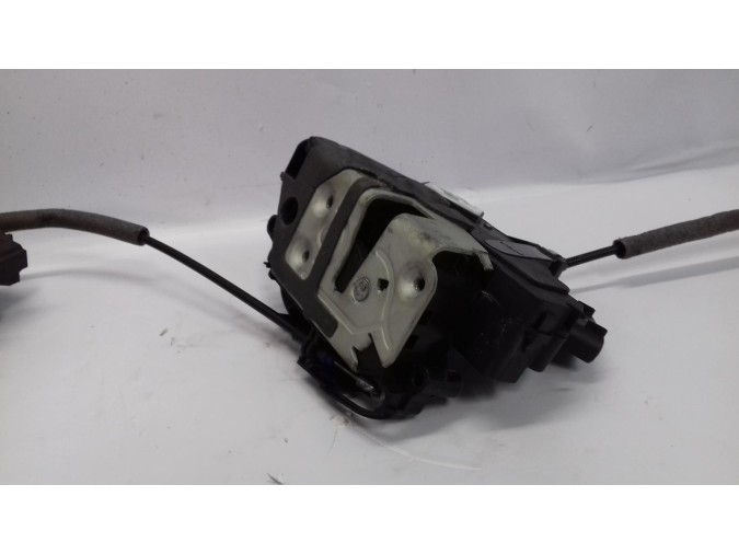 CERRADURA PUERTA DELANTERA IZQUIERDA FORD FOCUS 2015