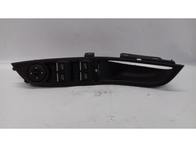 MANDO ELEVALUNAS DELANTERO IZQUIERDO FORD FOCUS 2015
