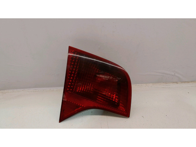 PILOTO TRASERO IZQUIERDO AUDI A4 ROJO / BLANCO 2006