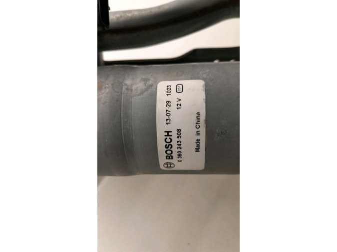 MOTOR LIMPIA PARABRISAS DELANTERO RENAULT TRAFIC 2015