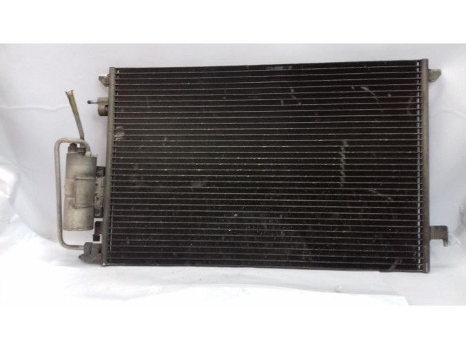Radiador A/C OPEL VECTRA 2004