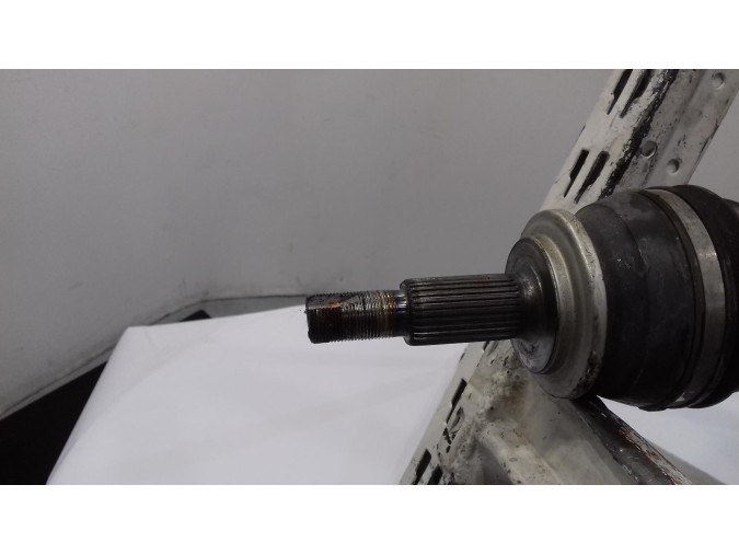 TRANSMISION DELANTERA IZQUIERDA TOYOTA RAV4 2018