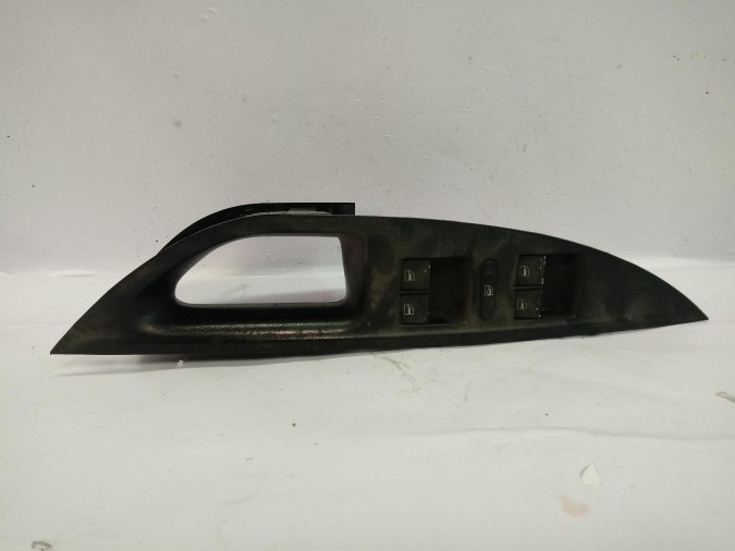 MANDO ELEVALUNAS DELANTERO IZQUIERDO SEAT IBIZA 2009